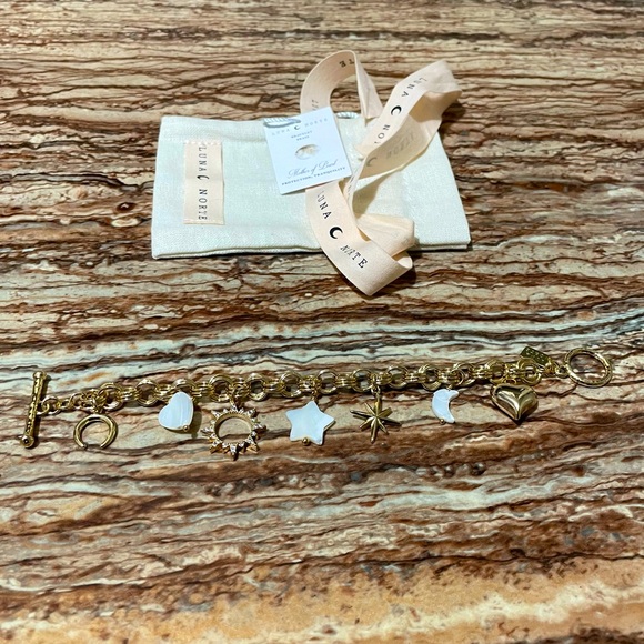 Luna Norte - Picture 5 of 12